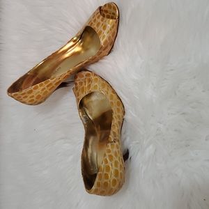 Yellow Enzo Angiolini Heels